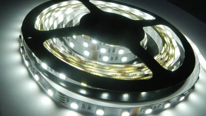 Светодиодная LED лента PROLUM™ 12V; 5050\60; IP20; Series "S" 320030 купить в Харькове, Украине: цена, отзывы, характеристики