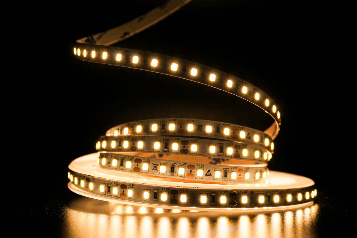 Світлодіодна LED стрічка PROLUM&trade; 12V; IP20; Series "SG" High Lumen 320126-S купити в Харкові, Україні: ціна, відгуки, характеристики