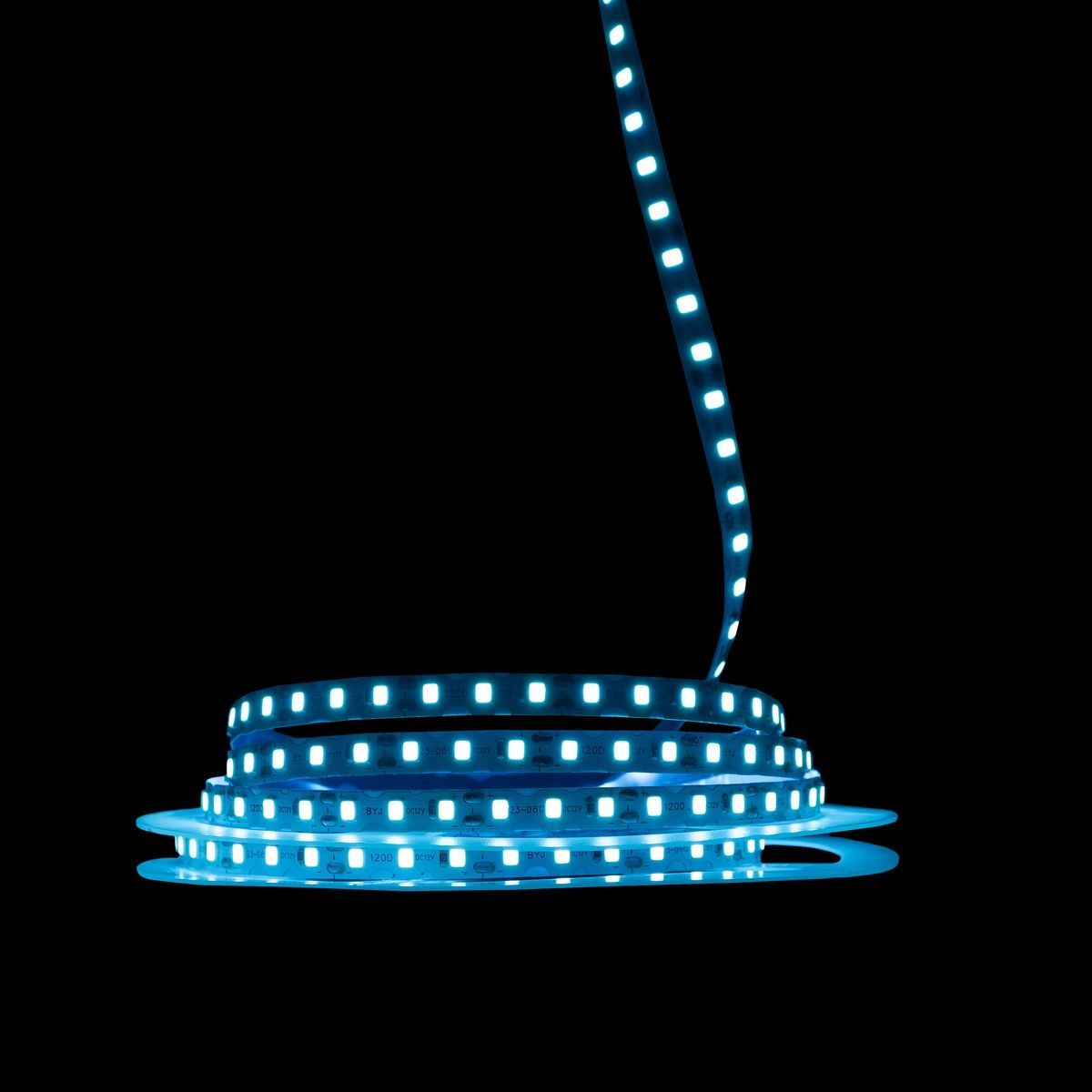 Світлодіодна LED стрічка PROLUM&trade; 12V; IP20; 2835\120; S-TYPE; Series "S" 320103 купити в Харкові, Україні: ціна, відгуки, характеристики
