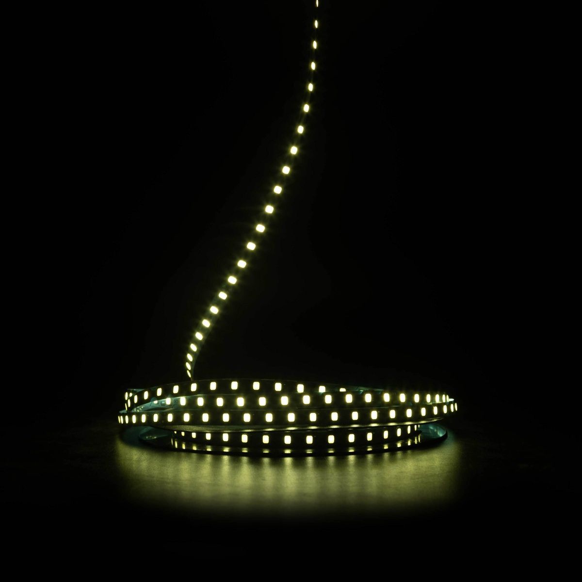 Светодиодная LED лента PROLUM&trade; 5V; IP20; 2835\120; 6ММ; S-TYPE; Series "S" 311013-S купить в Харькове, Украине: цена, отзывы, характеристики