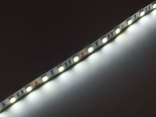 LED стрічка PROLUM™12V; 5050\60; IP20; Series "PRO" 320015 купити в Харкові, Україні: ціна, відгуки, характеристики