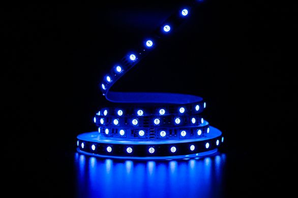 Світлодіодна LED стрічка PROLUM™ 12V; 5050\60; IP20; Series "PRO" 320014 купити в Харкові, Україні: ціна, відгуки, характеристики