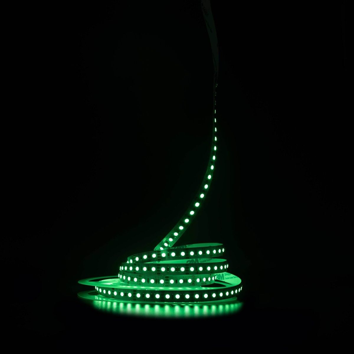 Світлодіодна LED стрічка PROLUM&trade; 12V; 3535\120; IP20; Series "PRO", RGB 350042-S купити в Харкові, Україні: ціна, відгуки, характеристики