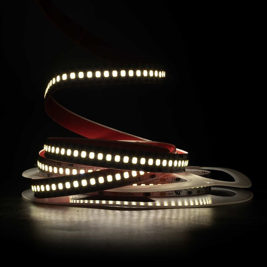 Світлодіодна LED стрічка PROLUM&trade; 24V; 2835\240; IP20; Series "SG" 350048 купити в Харкові, Україні: ціна, відгуки, характеристики