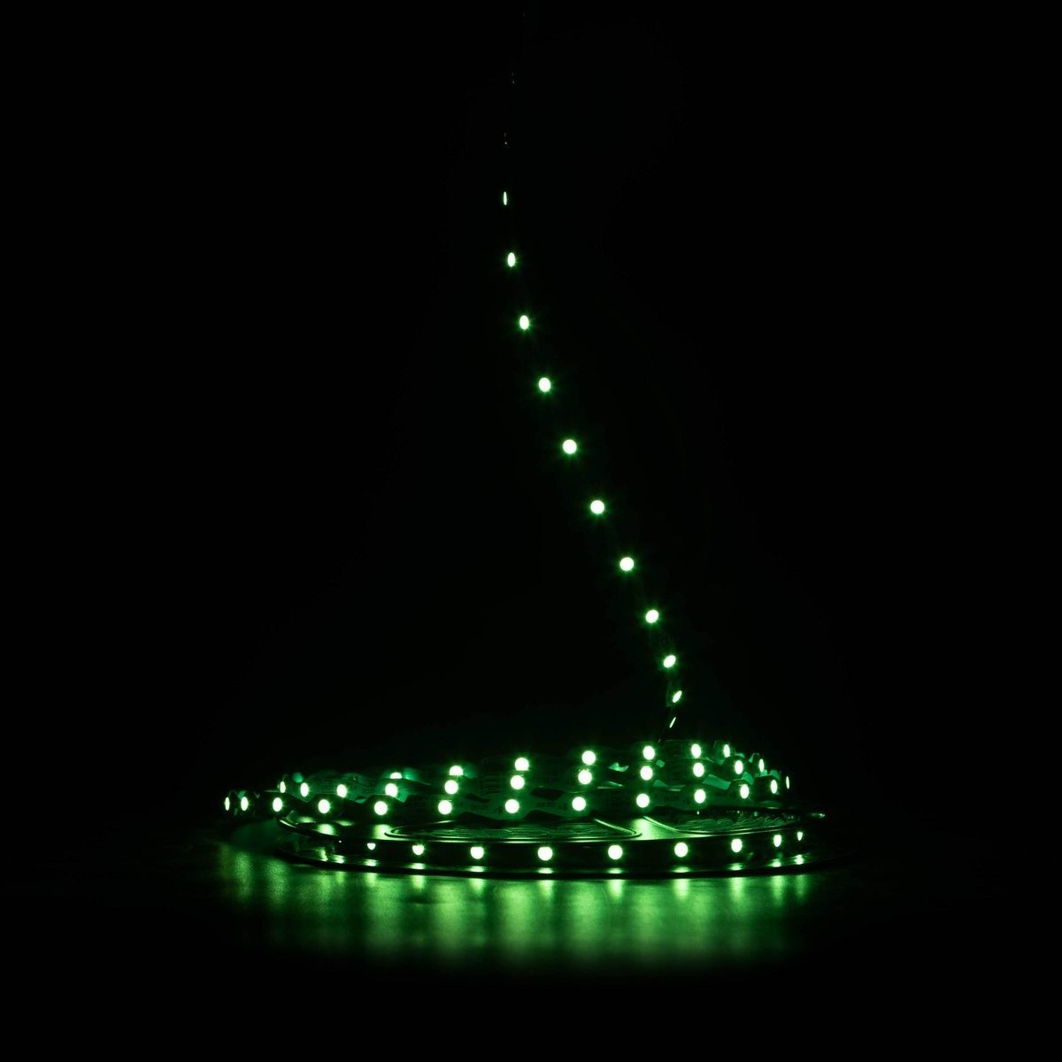 Світлодіодна LED стрічка PROLUM&trade; 12V; IP20; 3535\60; 6ММ; S-TYPE; Series "S" 320135-S купити в Харкові, Україні: ціна, відгуки, характеристики