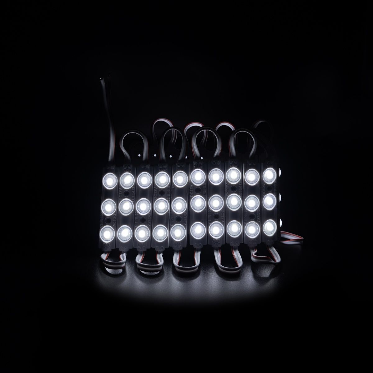 Світлодіодний модуль  PROLUM V1, SMD2835, 3LED, 12V, 1,5W, З лінзою; Холодний-білий (9000К-10000К) 321002 купити в Харкові, Україні: ціна, відгуки, характеристики