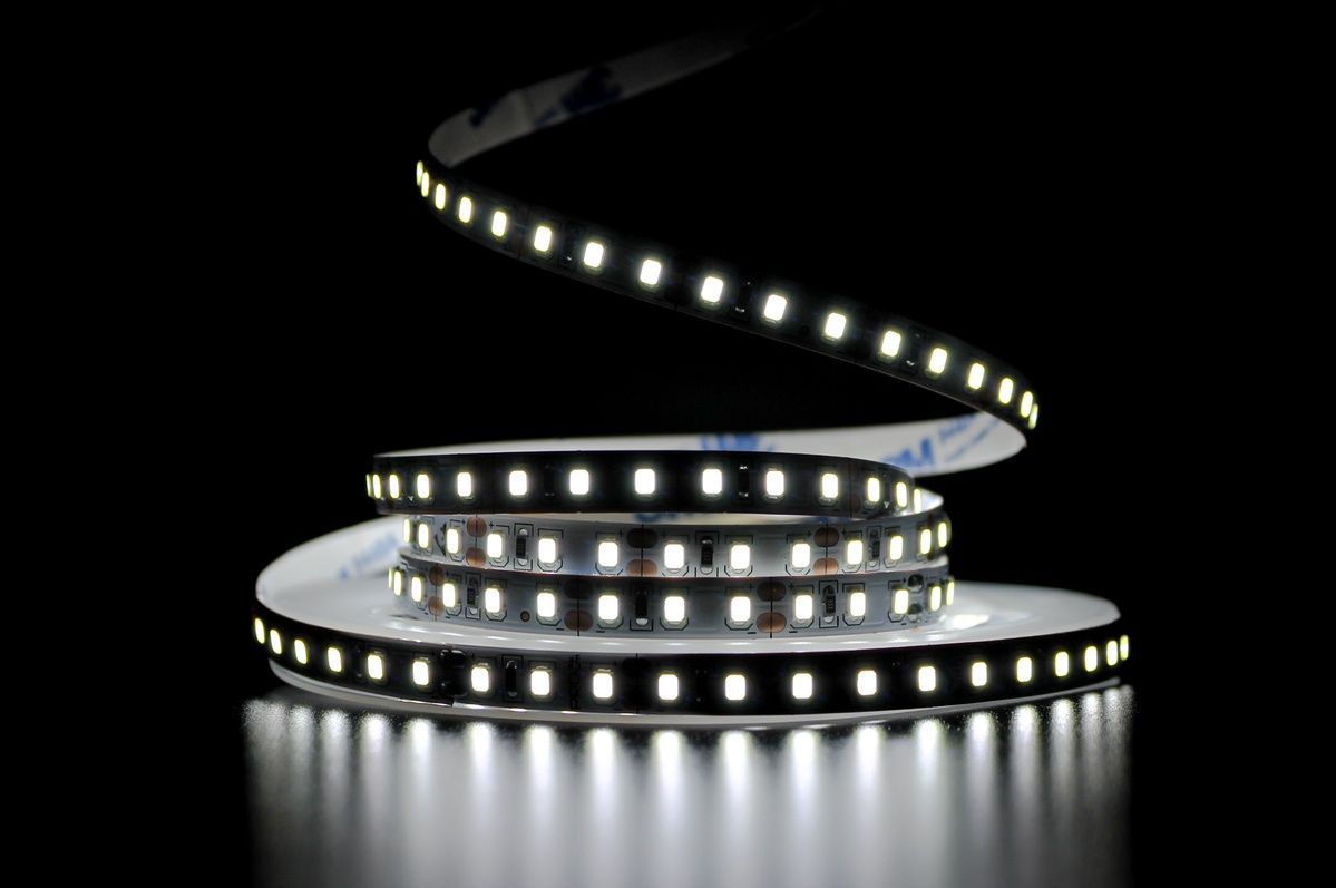 Світлодіодна LED стрічка PROLUM&trade; 12V; IP20; Series "SG" High Lumen 320125-S купити в Харкові, Україні: ціна, відгуки, характеристики